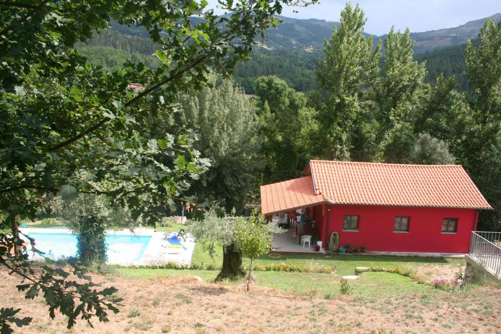 Casas De Alvite Hotel Cerva Exterior photo